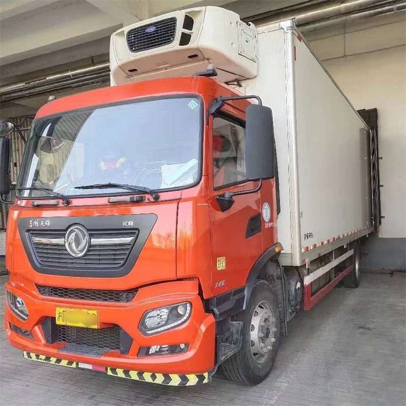 召陵区探索多元物流服务：从普货到冷链的运输之旅